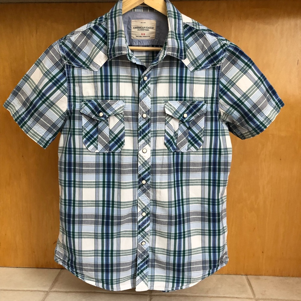 American Eagle Boy’s Plaid Shirt, Size M